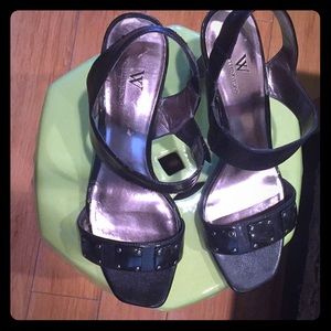 Women high heel black 👠